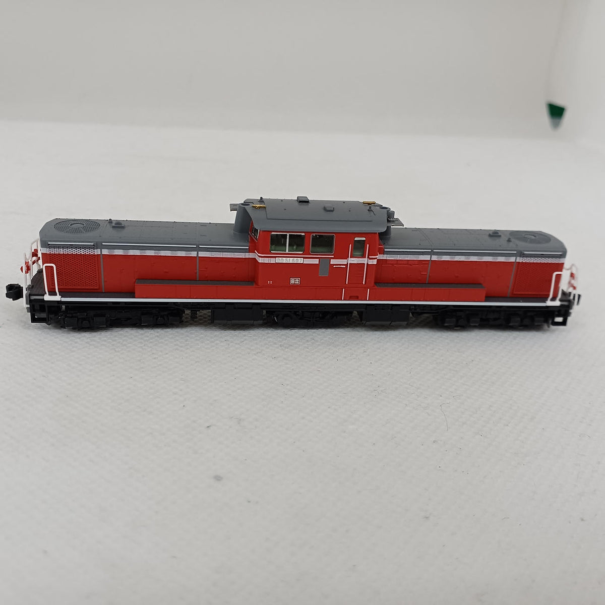 TOMIX JNR DD51 Class 500 Diesel Locomotive (Warm Climate Type) 2245 - Banzai Thrifting | BanzaiHobby