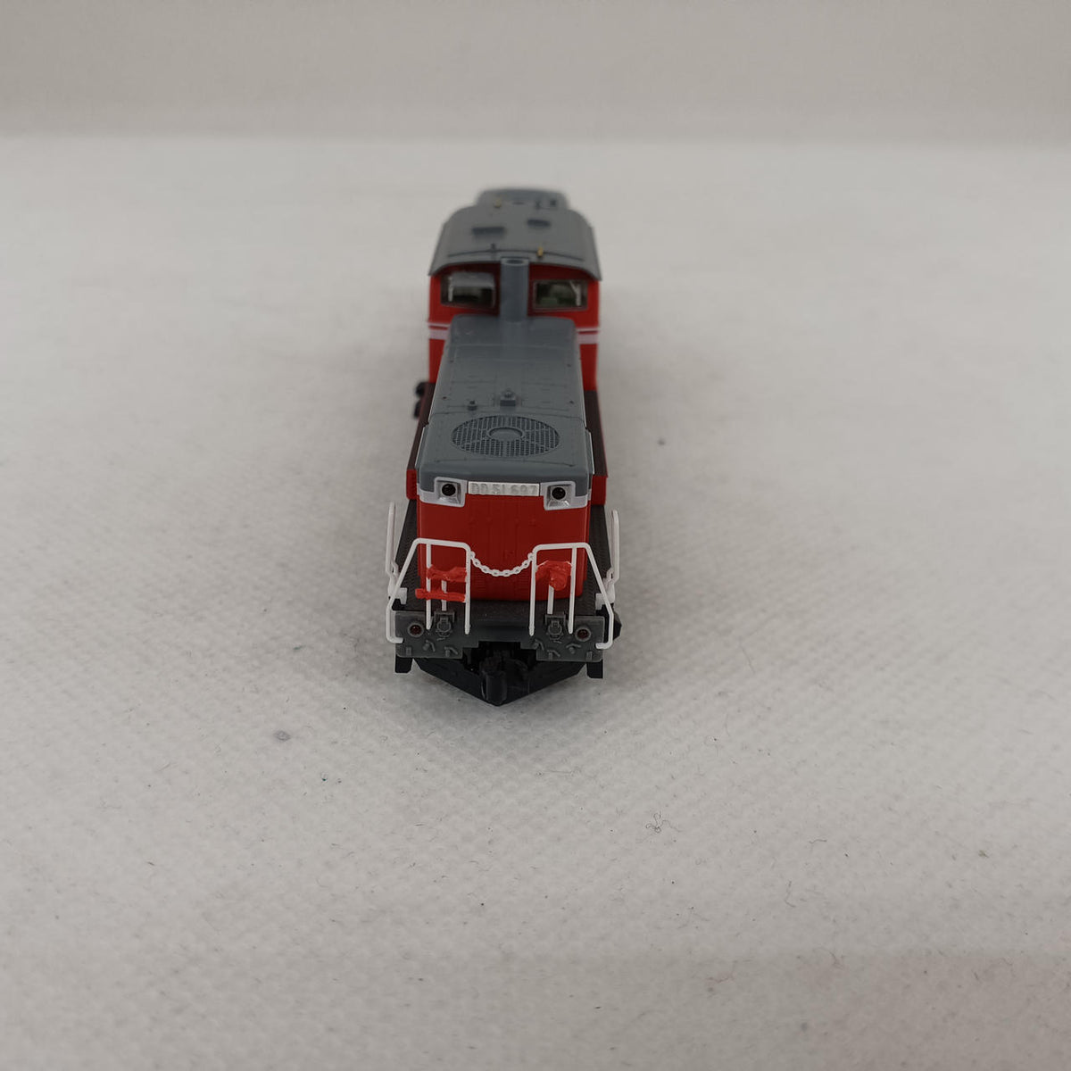 TOMIX JNR DD51 Class 500 Diesel Locomotive (Warm Climate Type) 2245 - Banzai Thrifting | BanzaiHobby