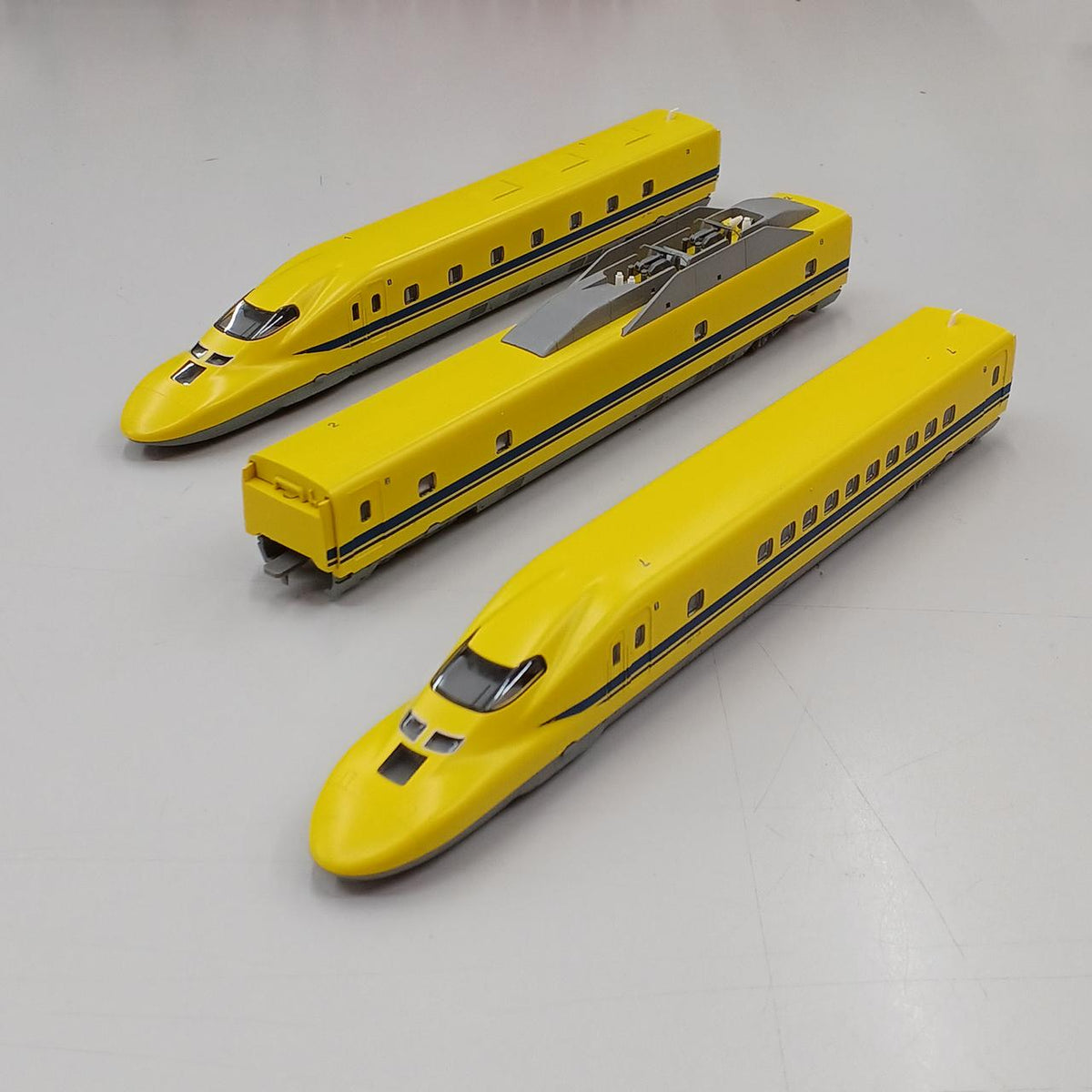 TOMIX N Gauge JR923 Series Shinkansen General Test Vehicle (Doctor Yellow) 92227 - Banzai Thrifting | BanzaiHobby