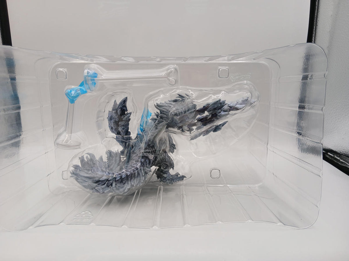 BANDAI Ichiban Kuji Monster Hunter Wilds Prize A Arshveld Figure - Banzai Thrifting | BanzaiHobby
