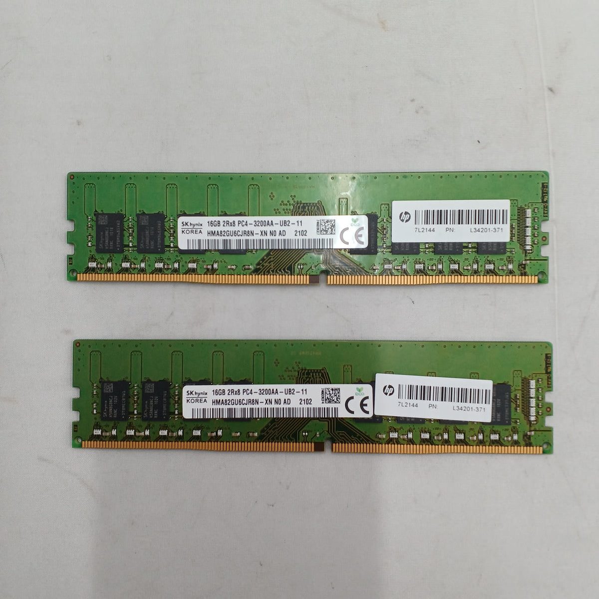 SK HYNIX DDR4 Memory PC4-3200 16GB x2 - Banzai Thrifting | BanzaiHobby