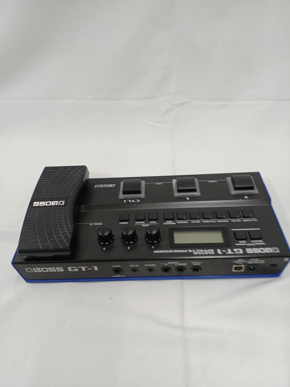 BOSS Multi-Effects GT-1 - Banzai Thrifting | BanzaiHobby