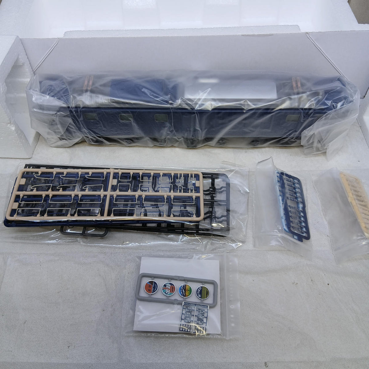 TOMIX JNR EF64-1000 Electric Locomotive (Early Model) HO-2035 - Banzai Thrifting | BanzaiHobby