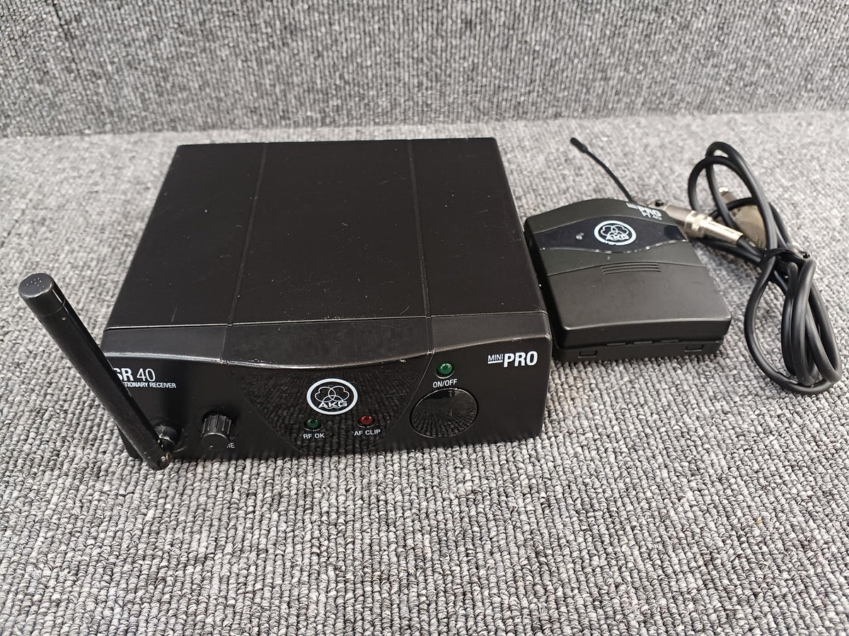 AKG Wireless System SR40 - Banzai Thrifting | BanzaiHobby