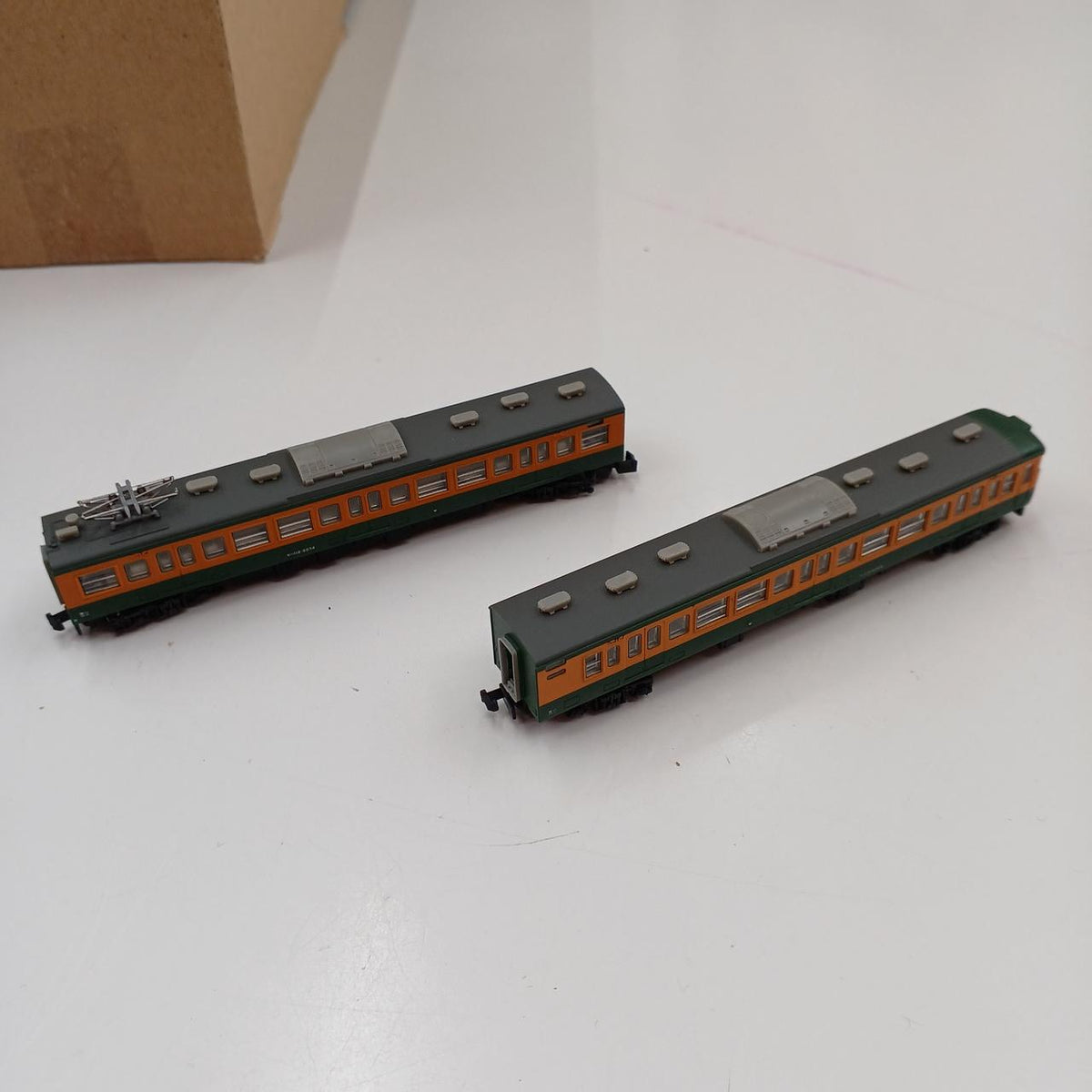 ROKUHAN Z Gauge 113 Series 2000 Series Shonan Color Starter Set - Banzai Thrifting | BanzaiHobby