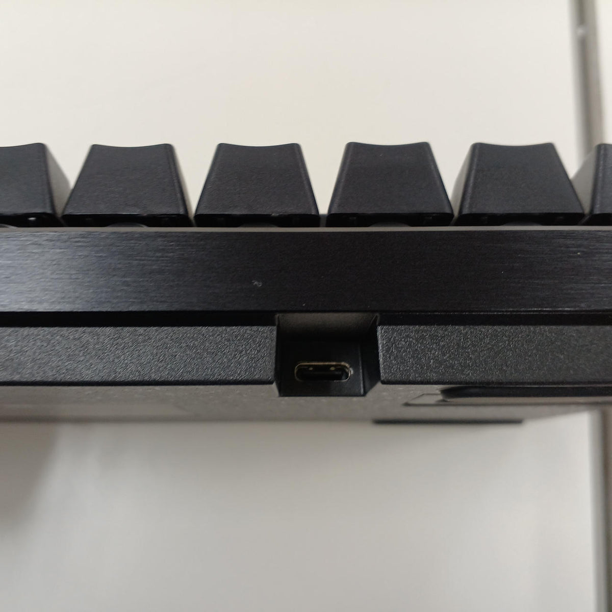 RAZER Gaming Keyboard HUNTSMAN V3 PRO MINI - Banzai Thrifting | BanzaiHobby