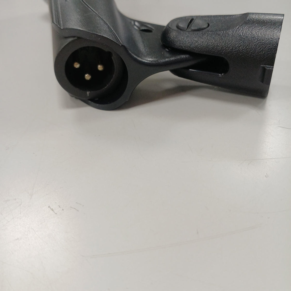SHURE SHURE SM58SE SM58SE - Banzai Thrifting | BanzaiHobby