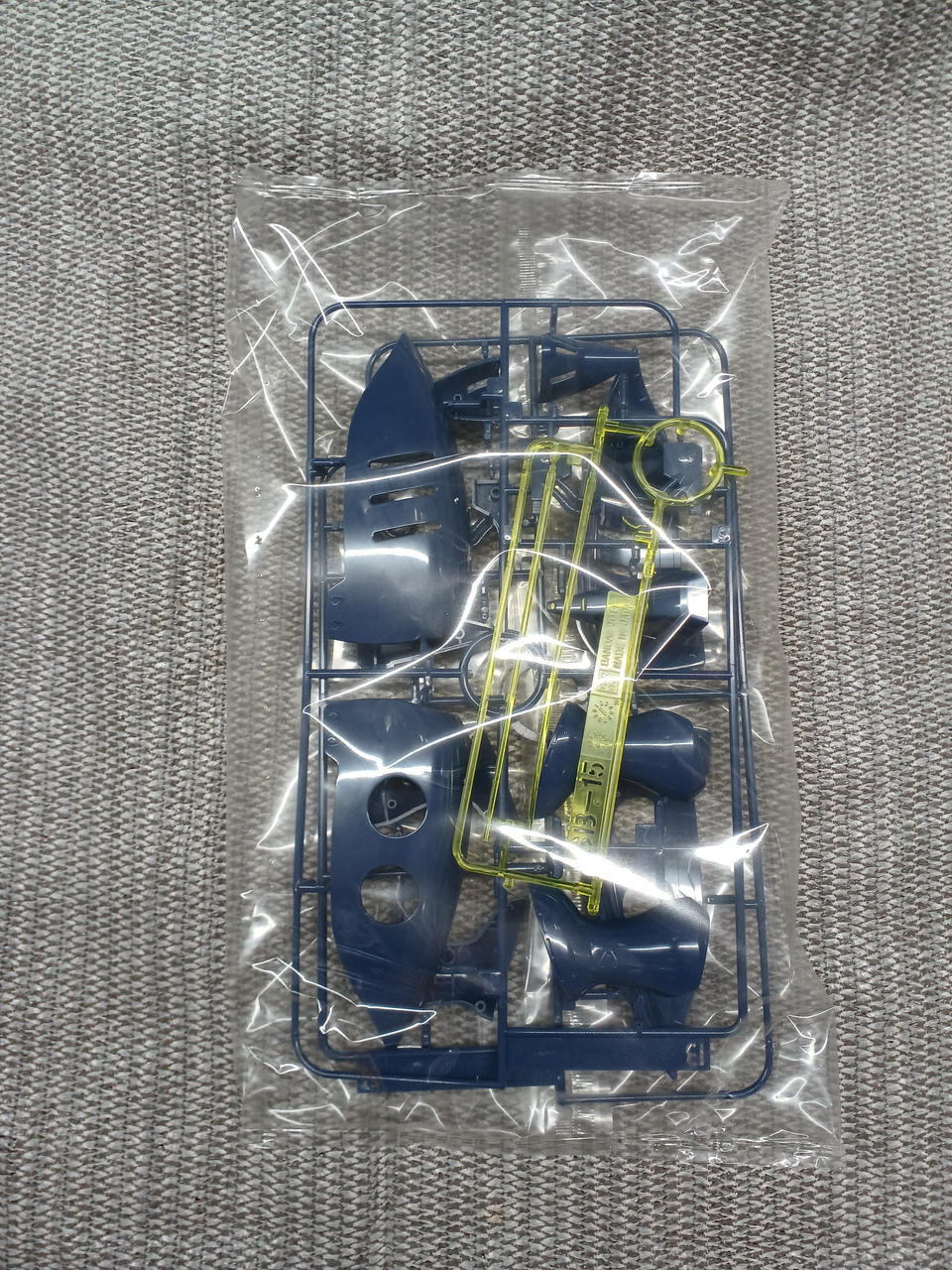 BANDAI Plastic Model 1/144 Qubeley MK-II (Exclusive to Elvy Pul) - Banzai Thrifting | BanzaiHobby