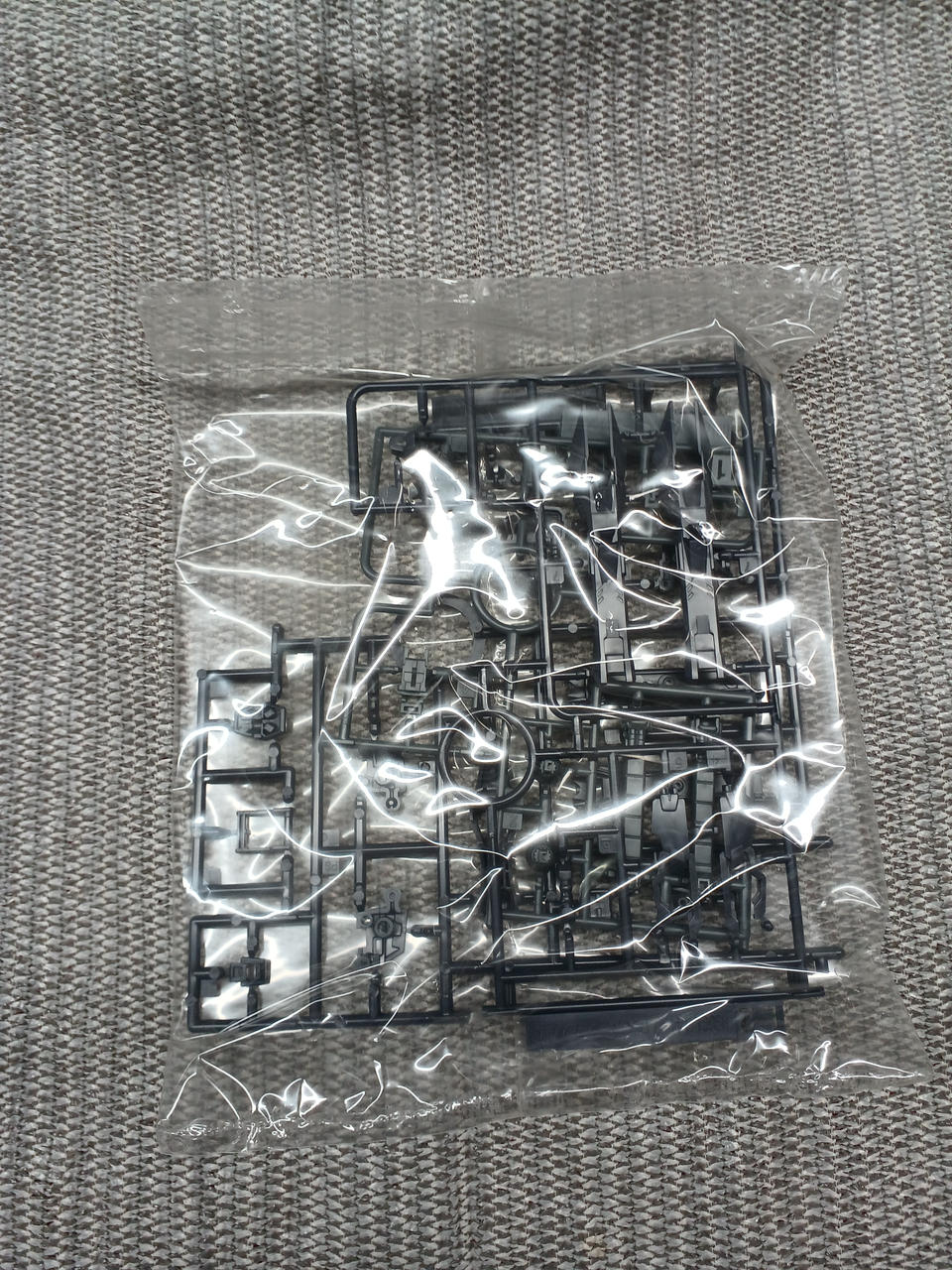 BANDAI Plastic Model 1/144 Crossbone Gundam X2 Modified - Banzai Thrifting | BanzaiHobby