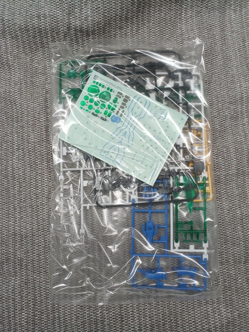 BANDAI Plastic Model 1/144 Double O Gundam Seven Sword - Banzai Thrifting | BanzaiHobby