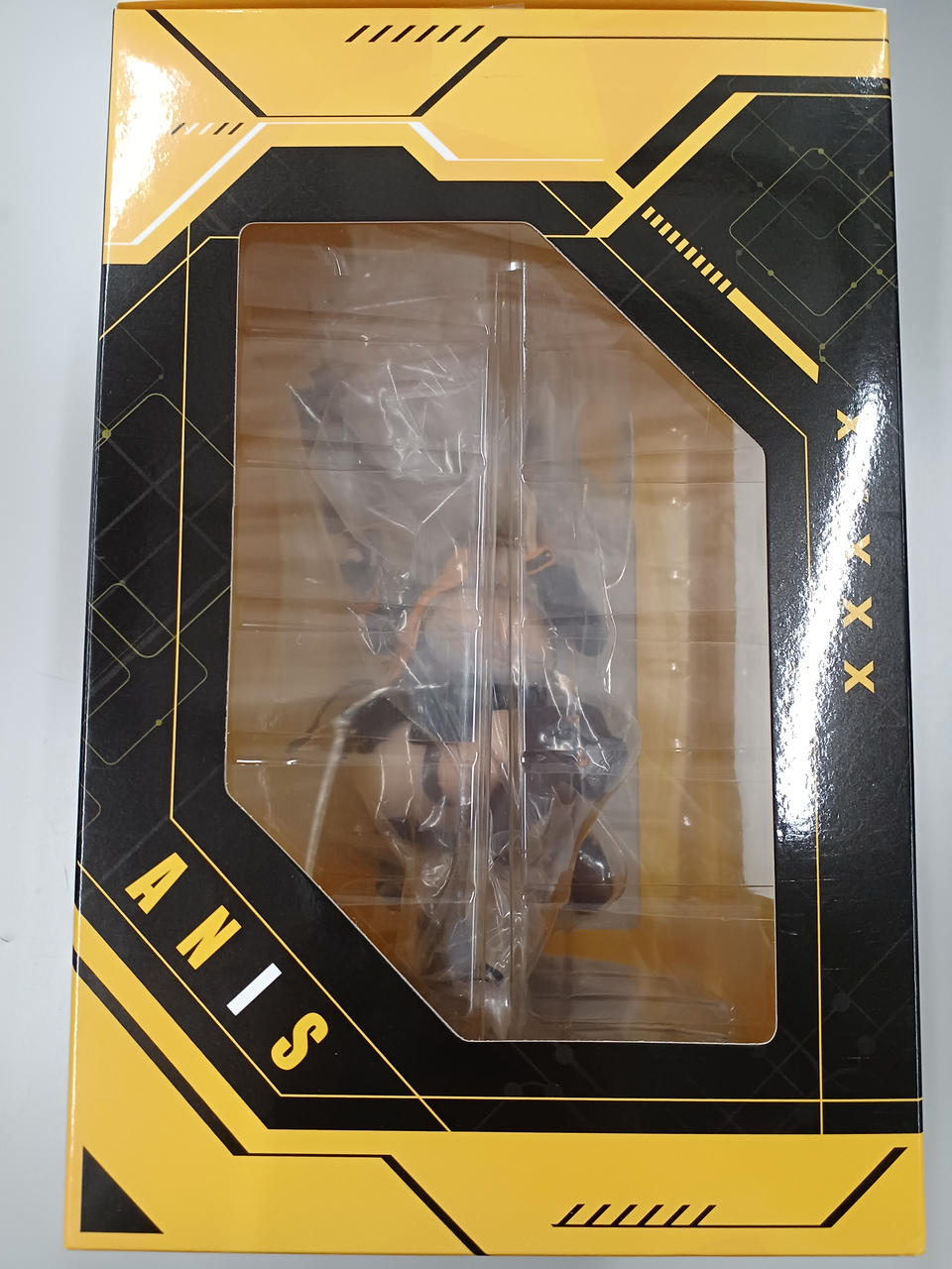 BANDAI NIKKE Ichiban Kuji Prize A Anis - Banzai Thrifting | BanzaiHobby