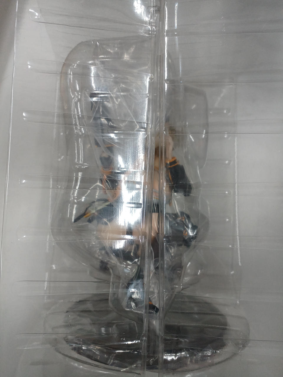 BANDAI NIKKE Ichiban Kuji Prize A Anis - Banzai Thrifting | BanzaiHobby