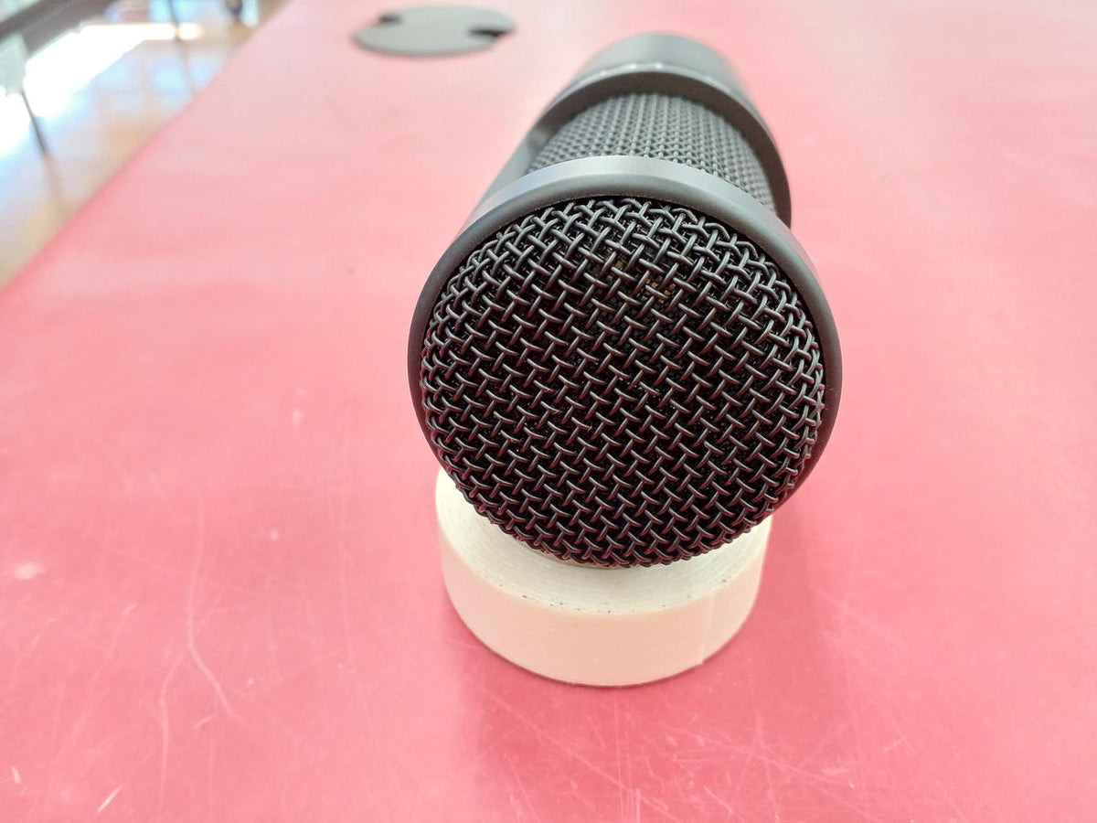 Audio-Technica Condenser Microphone AT2020 - Banzai Thrifting | BanzaiHobby