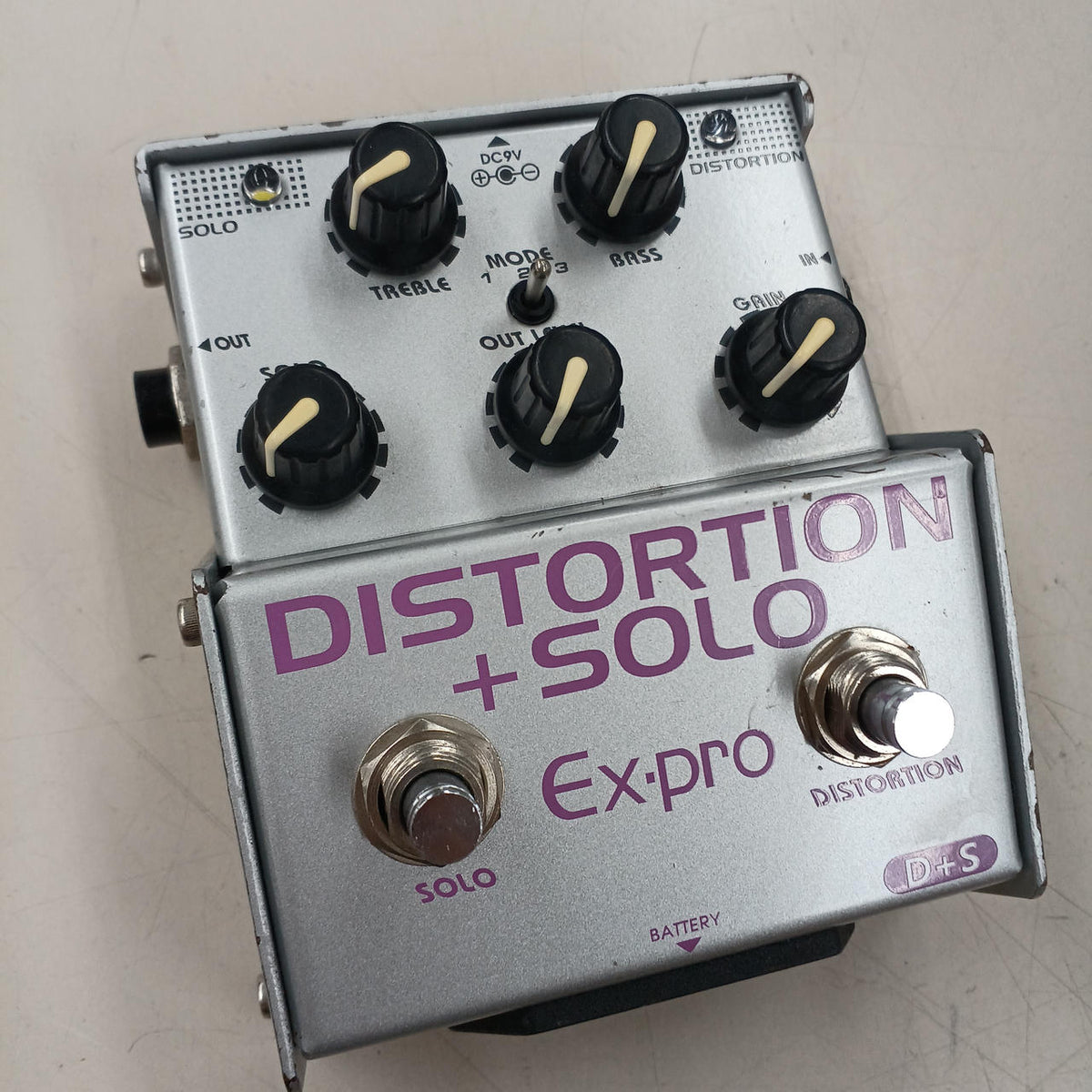EX-PRO Effects pedal: DISTORTION+SOLO - Banzai Thrifting | BanzaiHobby