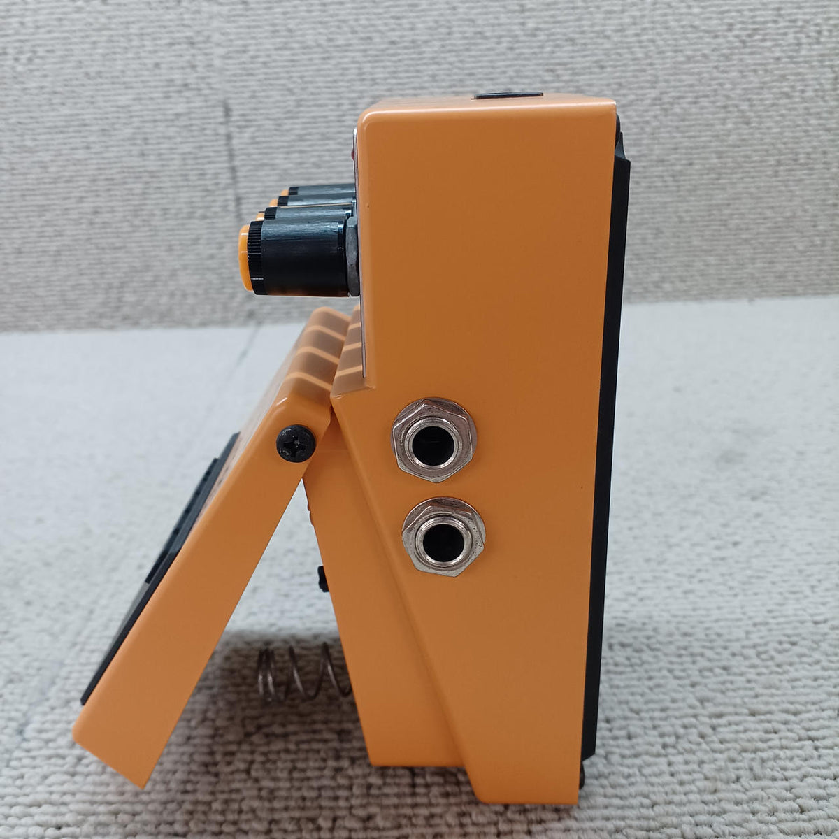 BOSS Effects pedal: DS-2 TURBO DISTORTION - Banzai Thrifting | BanzaiHobby