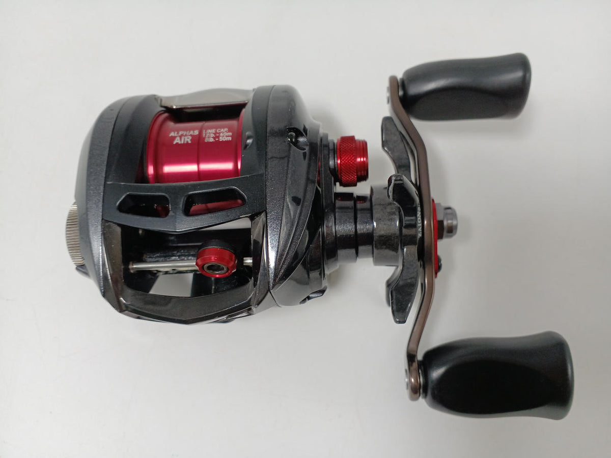 Daiwa Reel DAIWA ALPHAS AIR 7.2 - Banzai Thrifting | BanzaiHobby