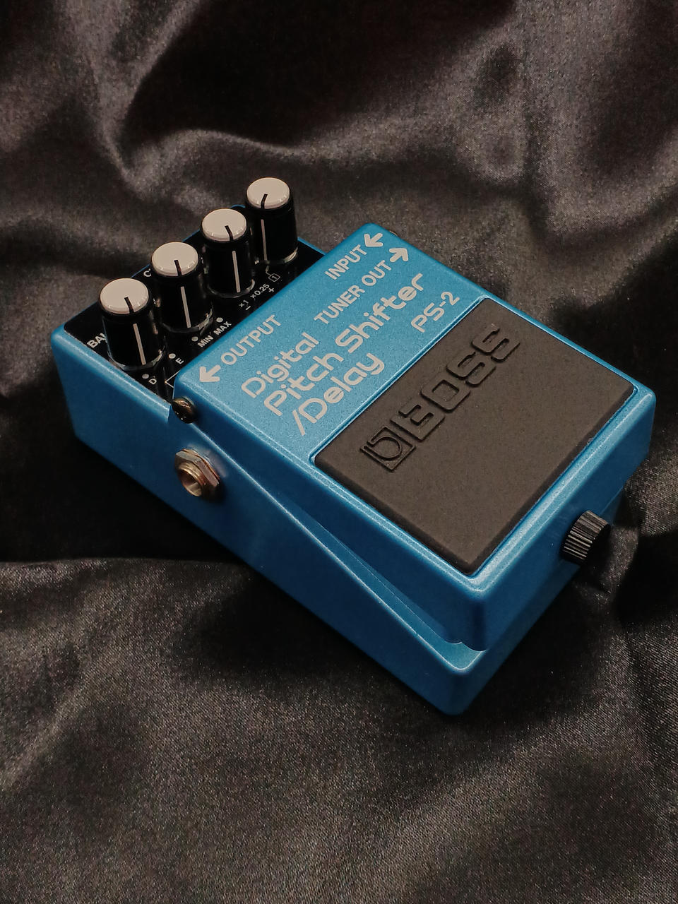 BOSS Pitch Shifter / Digital Delay PS-2 - Banzai Thrifting | BanzaiHobby