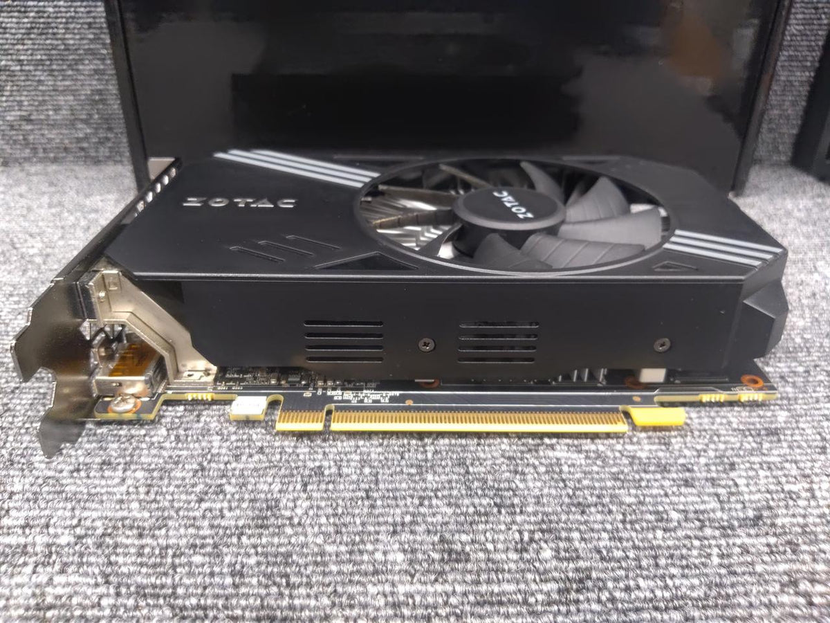 ZOTAC Graphics Board: ZT=GTX1060-GD5STD