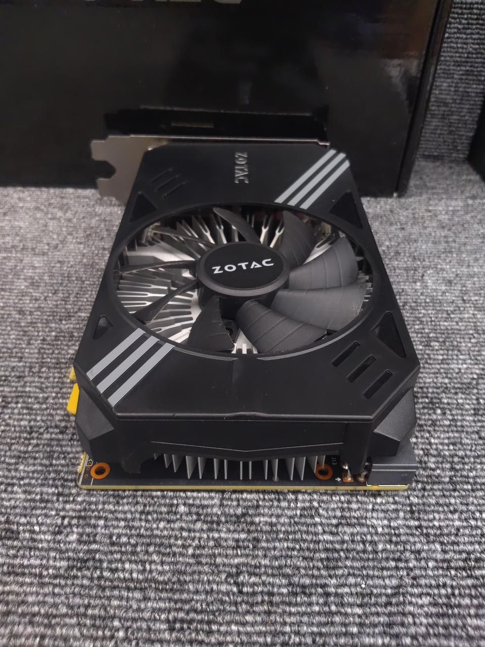 ZOTAC Graphics Board: ZT=GTX1060-GD5STD