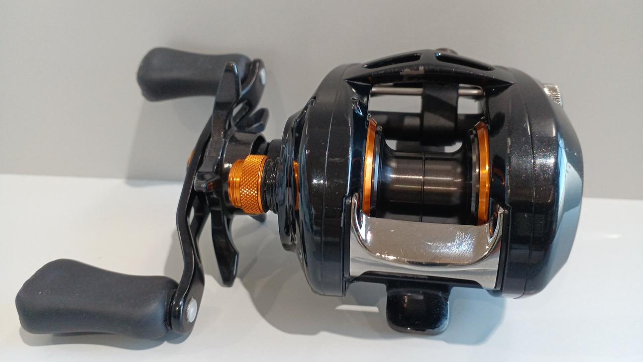 baitcaster reel daiwa ct Baitcasting 19ALPHAS SV 70SHL Abu Garcia REVO5 X-BFS the reel sits comfortably Retrieve_Left Hand Retrieve:Left-Handed
