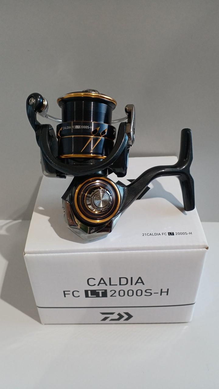 DAIWA 21カルディア 2000S ダイワ スピニングリール カルディア FC