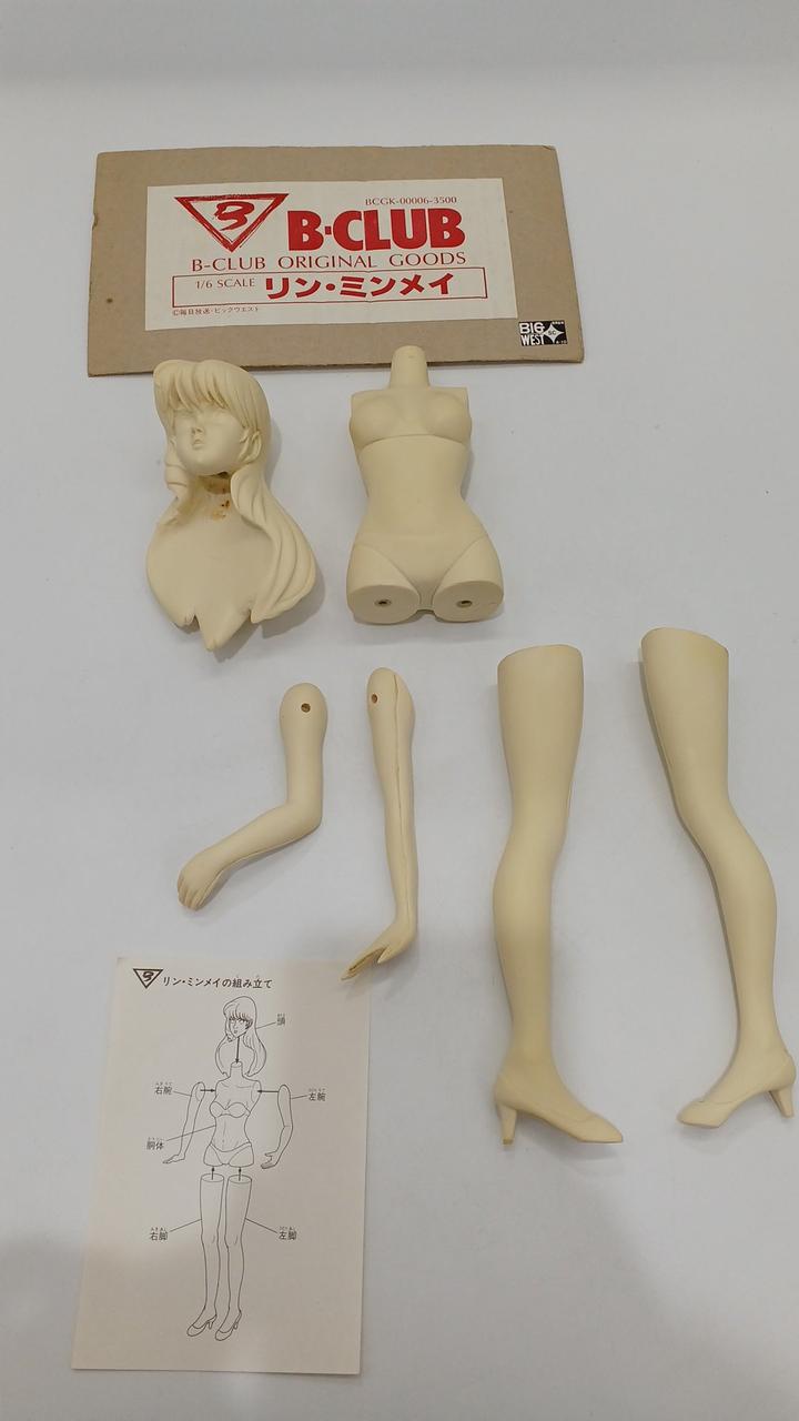 Bandai B-CLUB Super Dimension Fortress Macross Lin Minmay 1/6 - Banzai Thrifting | BanzaiHobby