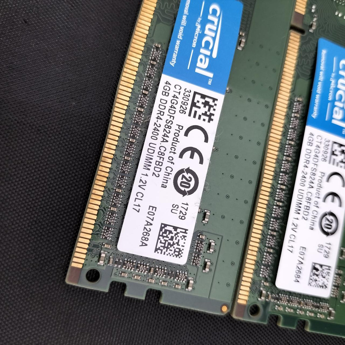 CFD Sales DDR4 CT4G4DFS824A/Q4U2400CM-4G ×4 chips