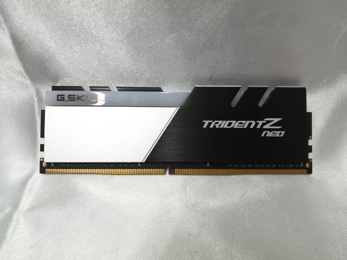G.SKILL Memory: F4-3600C18D-32GTZN