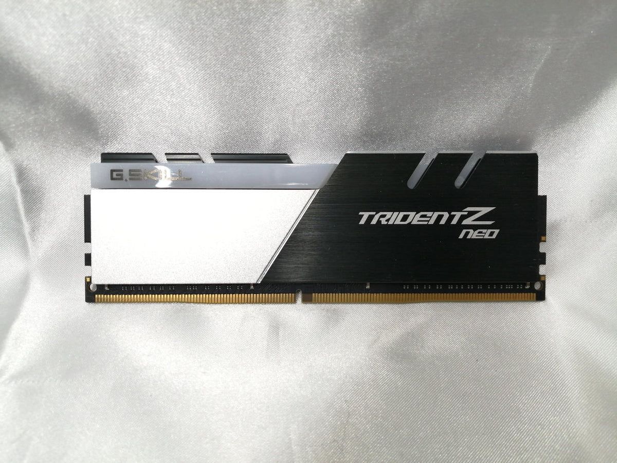 G.SKILL Memory: F4-3600C18D-32GTZN