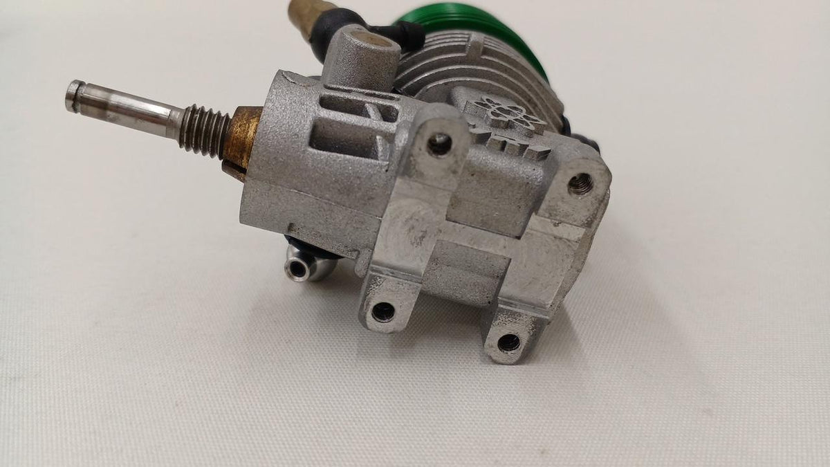 AMR Engine mount AMR09CZ First press limited full set - Banzai Thrifting | BanzaiHobby