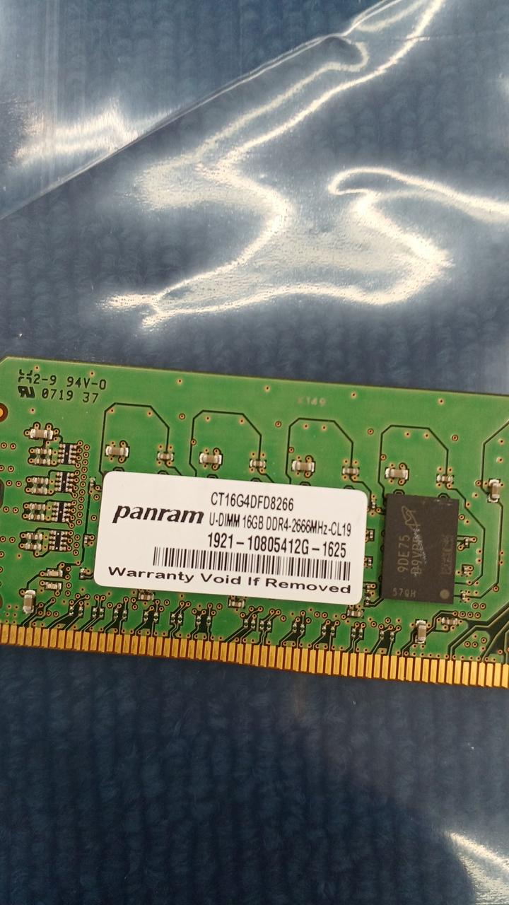 CRUCIAL DDR4 Desktop Memory CT16G4DFD8266.16FE1