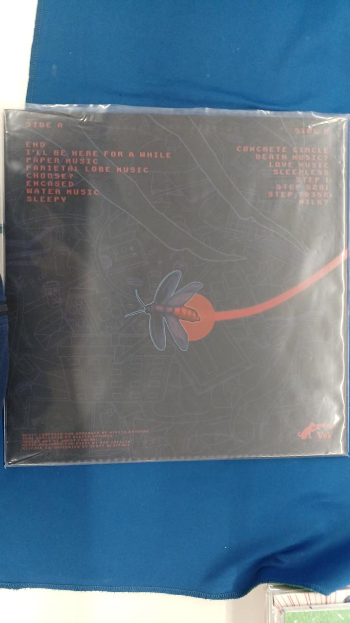 VERY OK VINYL MILK OUTSIDE A BAG OF MILK VOV006