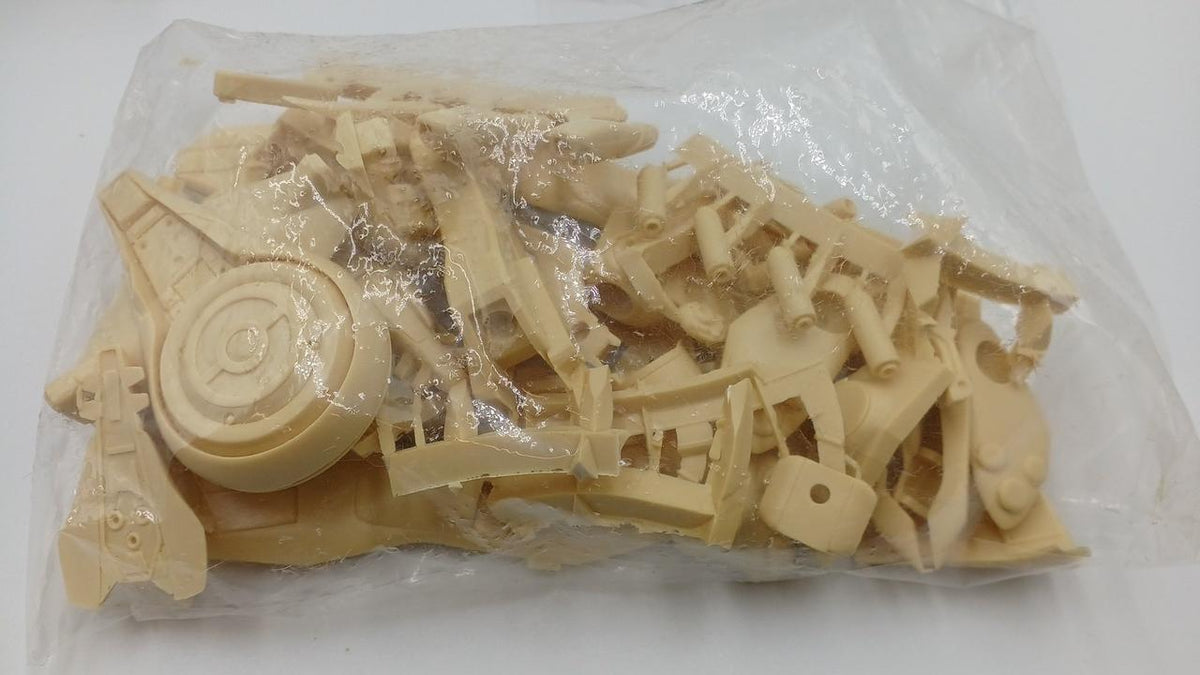 Kotobukiya Martian Successor Nadesico Garage Kit Esteballis (Lunar Frame) - Banzai Thrifting | BanzaiHobby