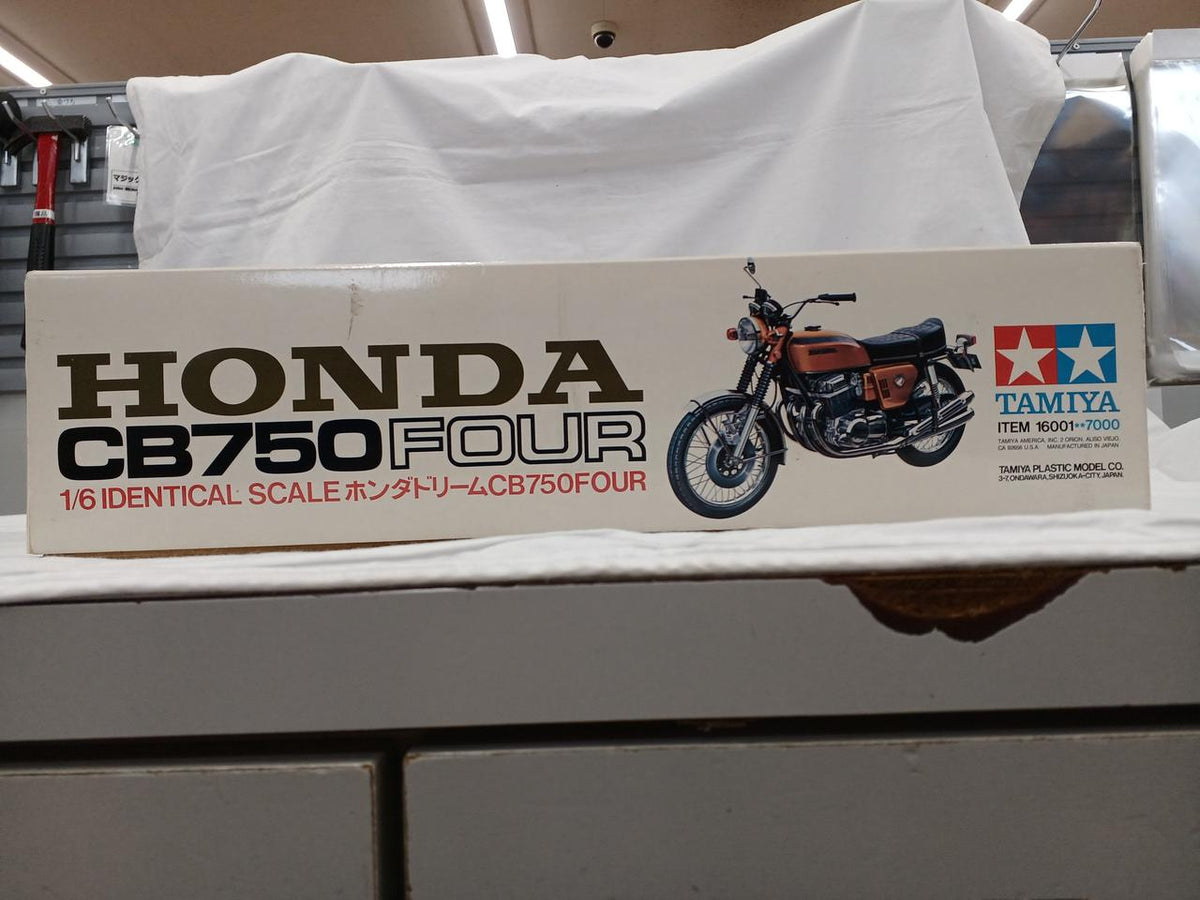 TAMIYA Plastic Model 1/6 HONDA CB750FOUR - Banzai Thrifting | BanzaiHobby