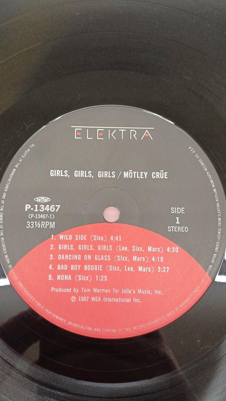 Warner Pioneer Western Music Mötley Crüe / Girls Girls