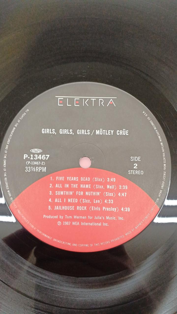 Warner Pioneer Western Music Mötley Crüe / Girls Girls
