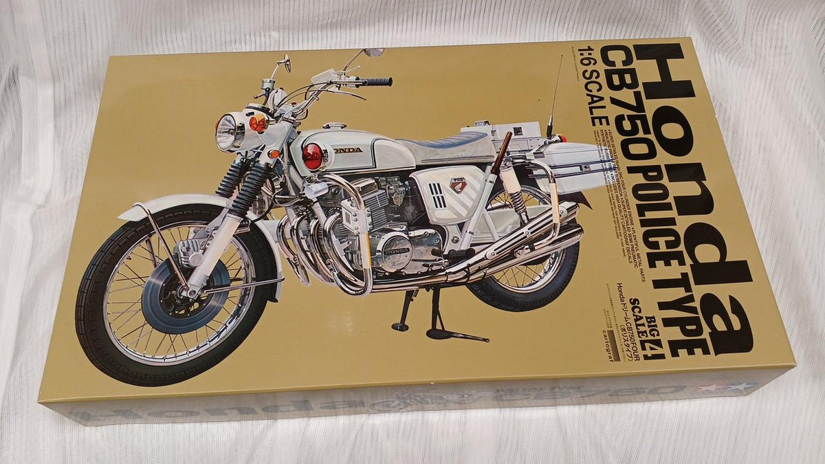 Tamiya 1/6 Scale HONDA Dream CB750FOUR Police Type - Banzai Thrifting | BanzaiHobby