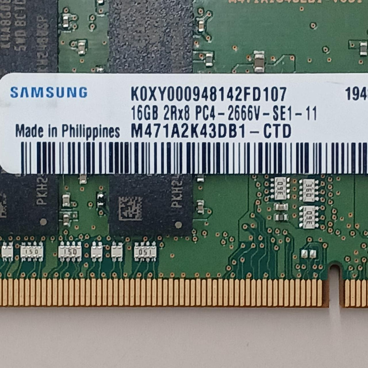 SAMSUNG DDR4 M471A2K43DB1-CTD