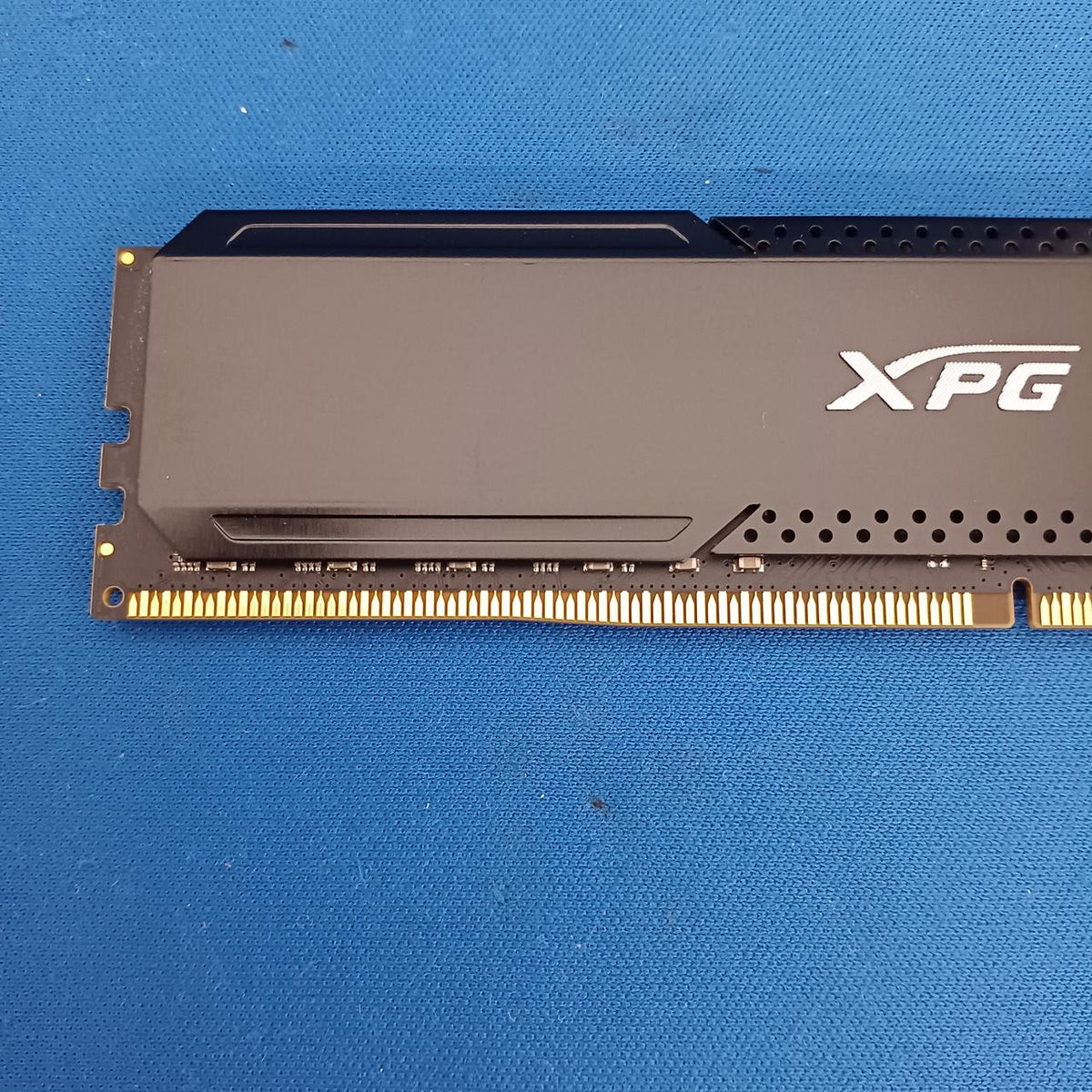 XPG DDR4/AX4U320016G16A-DCBK20 AX4U320016G16A-DCBK20