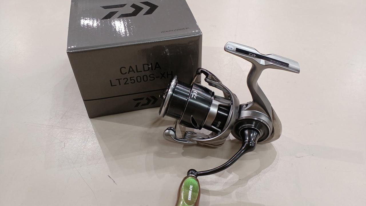 daiwa caldia fishing reels DAIWA Spinning Reel CALDIA LT2500S-XH – BanzaiHobby