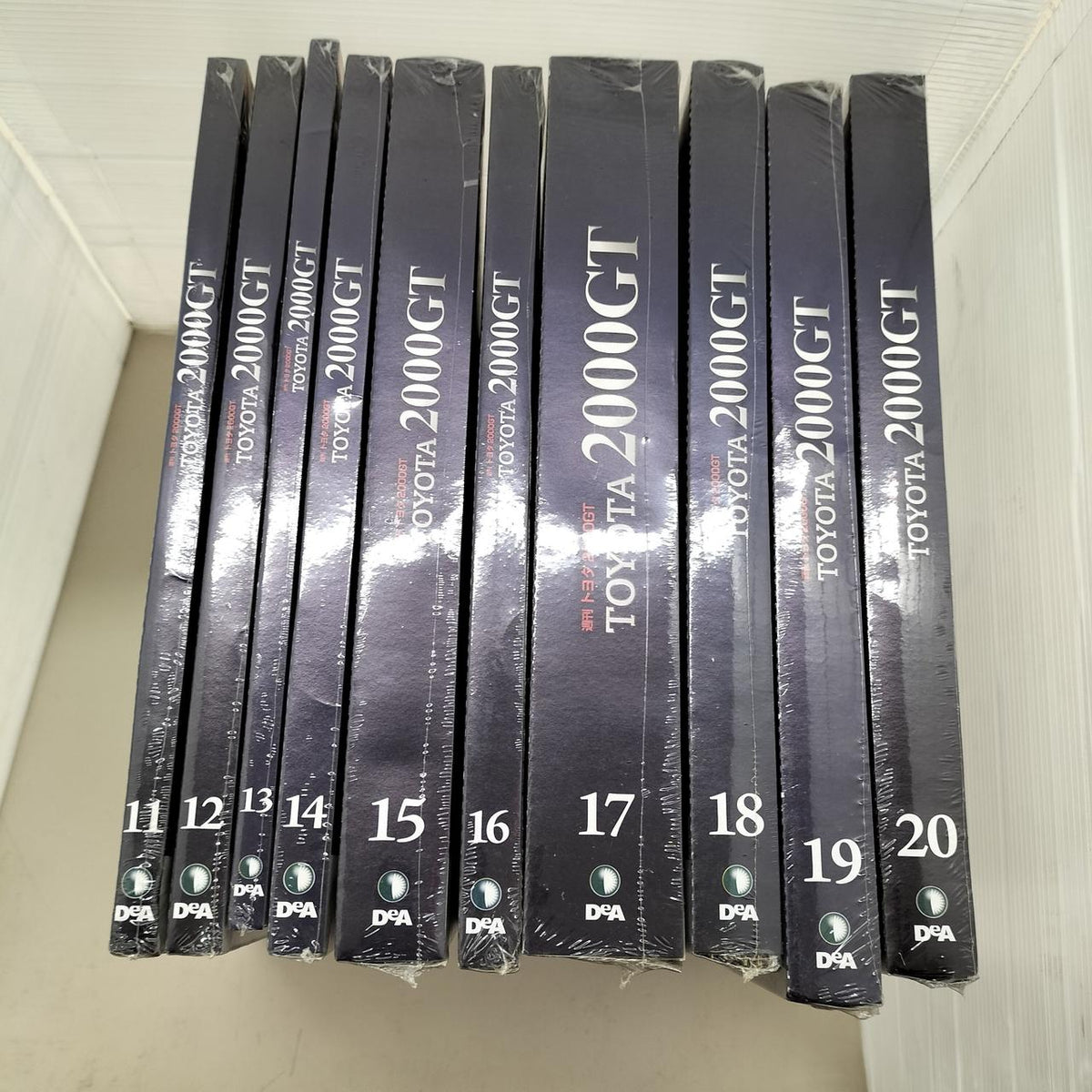 DeAgostini Weekly Toyota 2000GT Volumes 1-65 Set