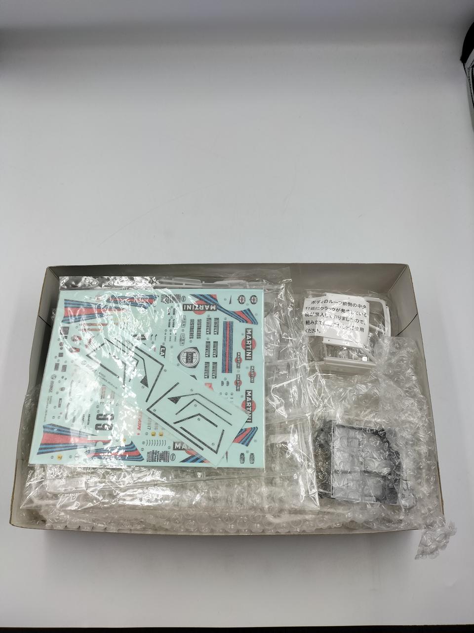 AOSHIMA 1/24 Scale Lancia Delta S4