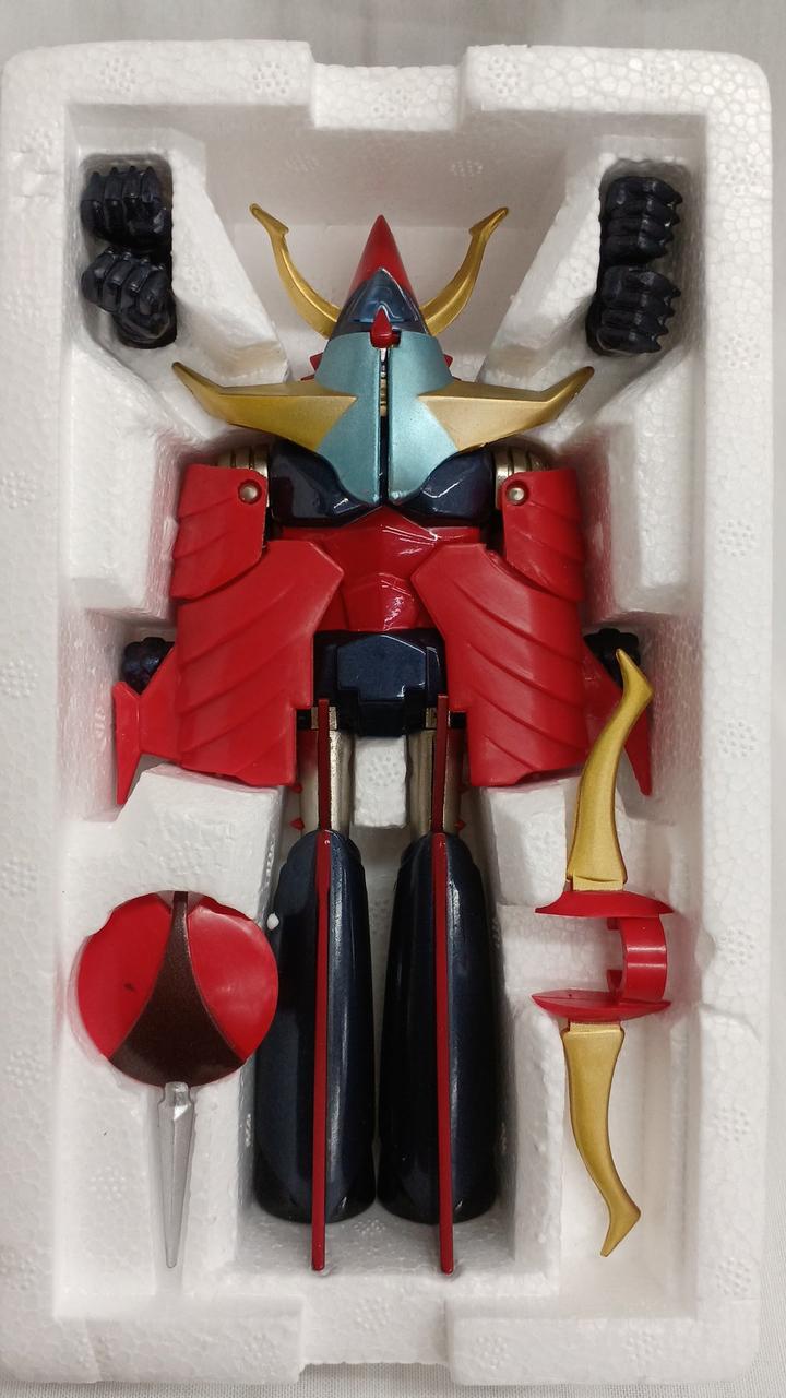 Bandai Chogokin DX Brave Raideen Reissue Edition