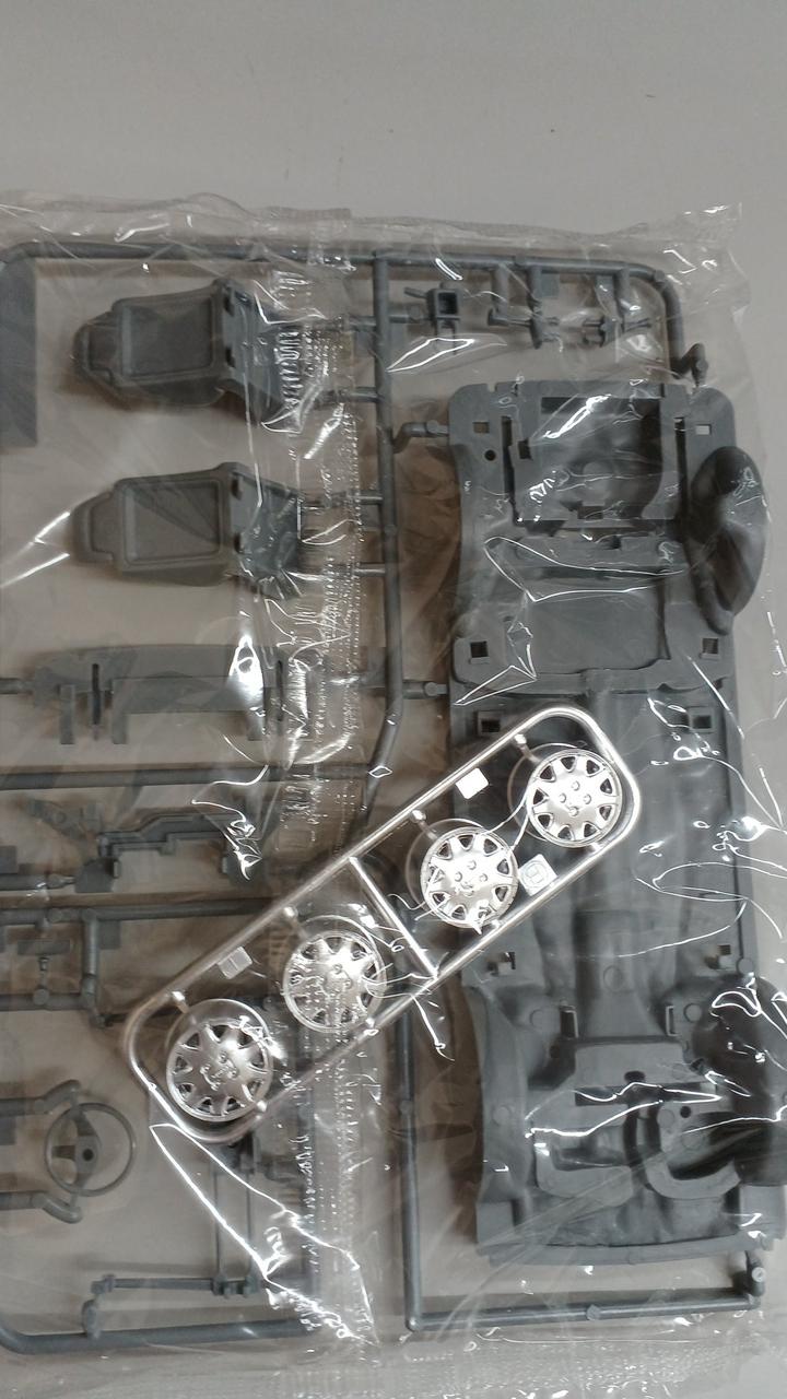 TAMIYA Sports Car Series NO.73 24073 1/24 Toyota Corolla FX-GT