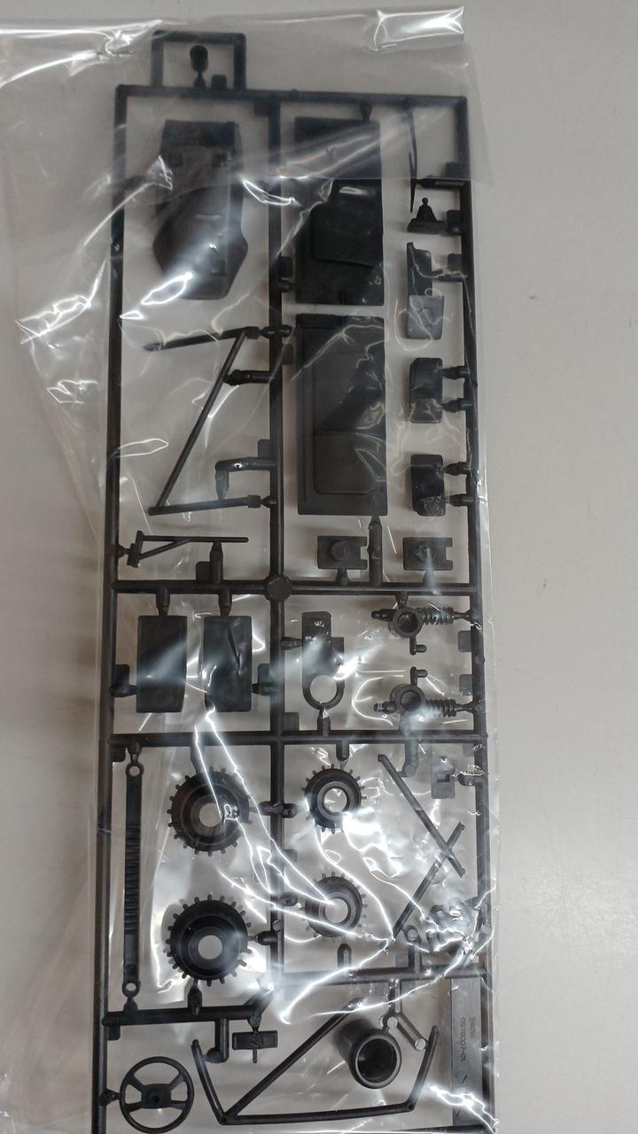 TAMIYA 1/24 Sports Car Series Display Model Ford Zakuspeed Capri GR.5 Ultra