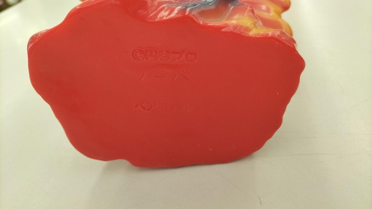BEARMODEL Soft Vinyl Nova