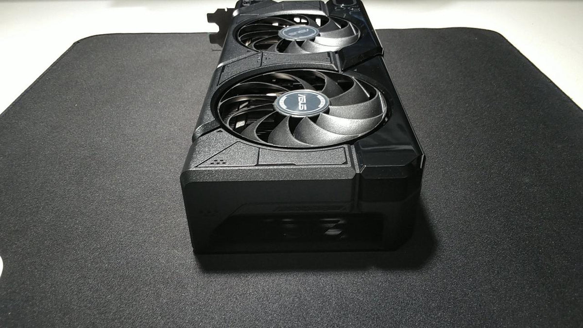 ASUS Graphics Card: DUAL-RX7700XT-O12G