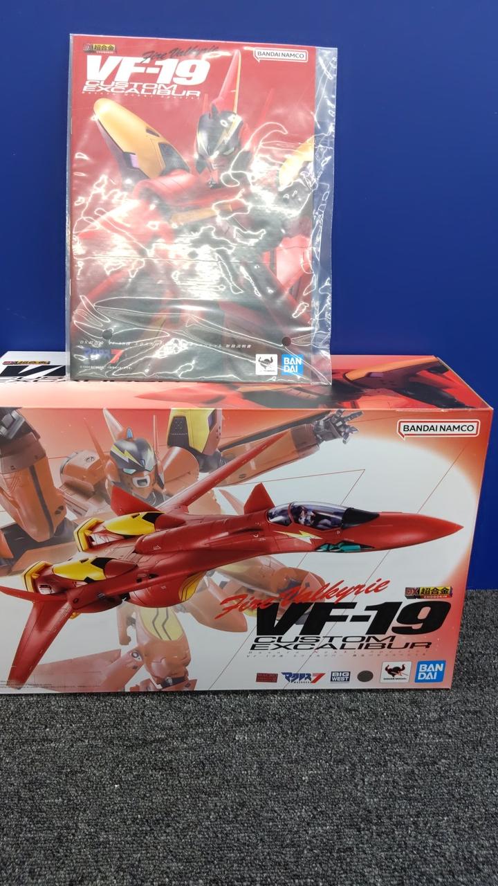 BANDAI DX Chogokin VF-19 Modified Excalibur Heatset Basara Special