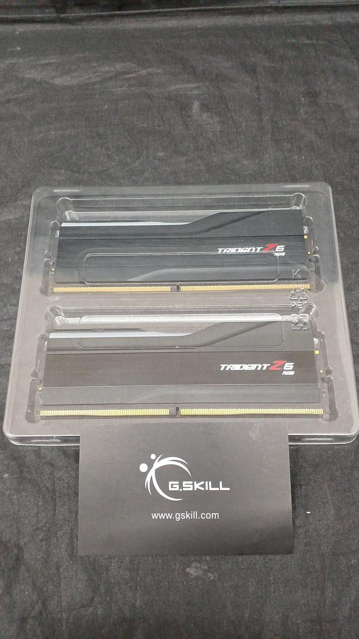 G.SKILL Memory: F5-8000J4048F24GX2
