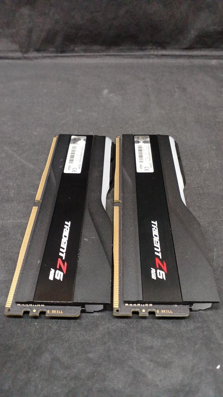 G.SKILL Memory: F5-8000J4048F24GX2